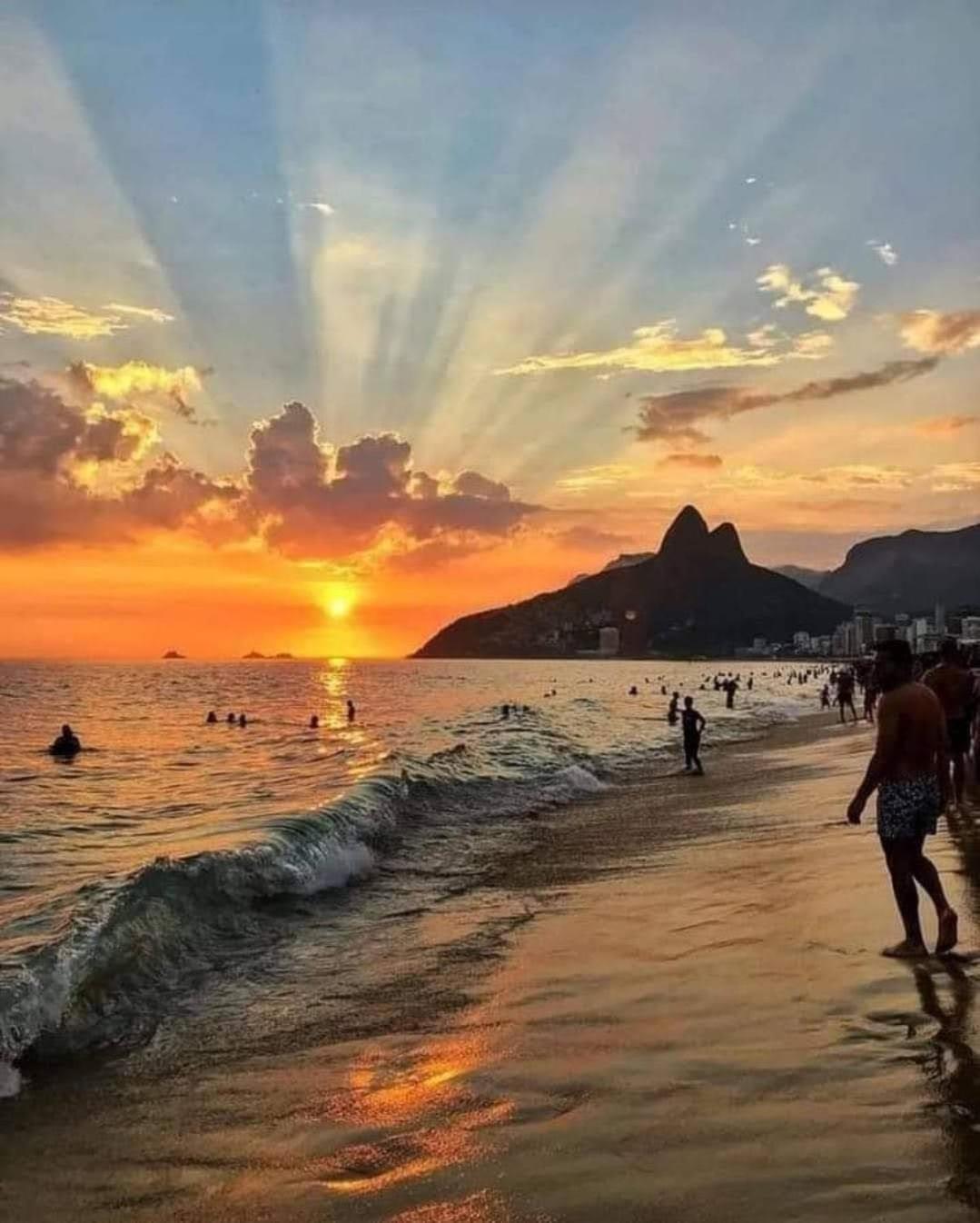 Pousada Dos Mestres Cabo Frio Buitenkant foto